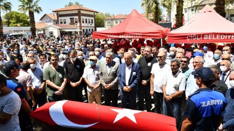 Çiğli Belediyesi eski Başkanı Metin Solak'a hüzünlü veda