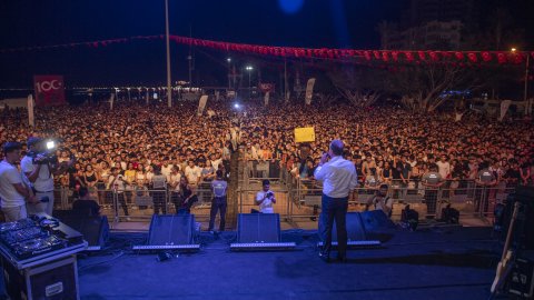 Mersin Büyükşehir Belediyesi'nin 30 Ağustos etkinliğinden kareler