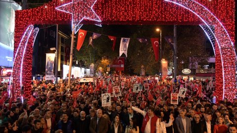 Kadıköy'de Bağdat Caddesi'nde 29 Ekim coşkusu