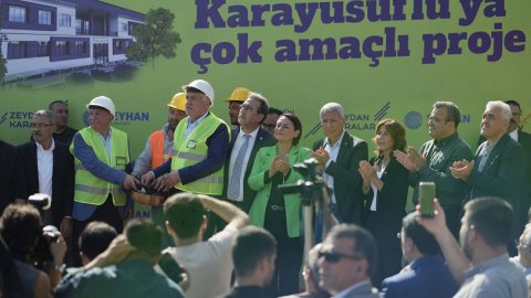 Zeydan Karalar: Adana’nın dört bir yanına eşit ve yoğun hizmet götürüyoruz