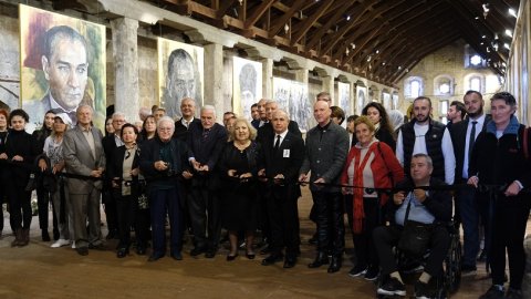 Büyükçekmece Belediyesi'nden 10 Kasım'a özel 'dev portreler' sergisi