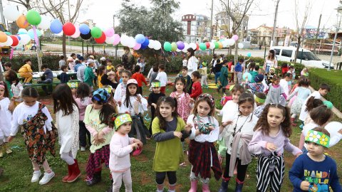 Döşemealtı Belediyesi’nin Ekolojik Kreş'inde Nevruz coşkusundan kareler