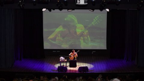 Konyaaltı Belediyesi'nin Kadın Oyunları Festivali'ne yoğun ilgi