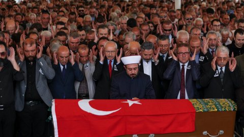 Kılıçdaroğlu'nun danışmanı Kenan Nuhut'a son görev