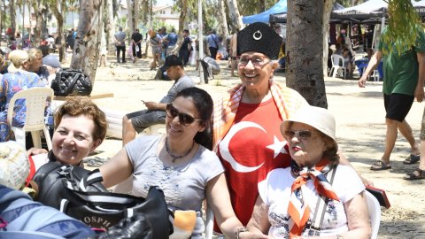 Kuşadası Belediyesi'nin Uluslararası Giritliler Festivali'nden kareler