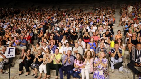 Bodrum Belediyesi'nin Sanat Güneşimiz Zeki Müren'i anma etkinliğinden kareler