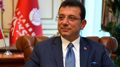 İBB'den 'Ekrem İmamoğlu'nun diploması sahte' iddiasına belgeli cevap