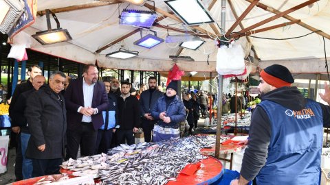 Çiğli Belediyesi'nin Evka 5 Pazar Yeri ve Sosyal Tesisi açılışından kareler