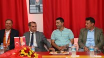 Kuşadası Belediye Başkanı Ömer Günel, Dursun Özbek ve Galatasaray taraftarlarını ağırladı