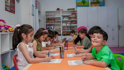 Keçiören Belediyesi'nin yaz okullarında eğlence sürüyor 