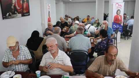 İzmit Belediyesi Paşa Kent Lokantası'nı hizmete açtı