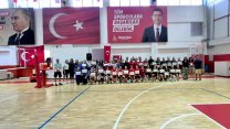 Bayraklı Belediyesi'nden 9 Eylül voleybol turnuvası