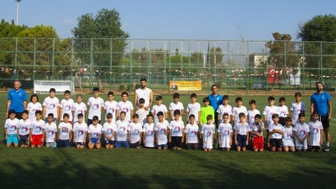 Mersin Büyükşehir Belediyesi futbol kursları geleceğin futbolcularını yetiştiriyor