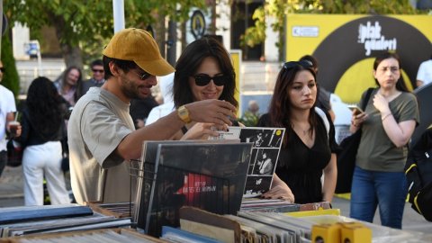 8. Kadıköy Plak Günleri Başlıyor