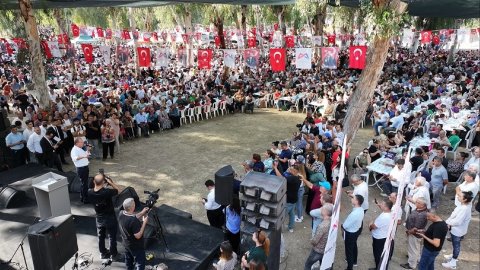 Vahap Seçer binlerce kadın çiftçi ile buluştu: Her zaman sizin yanınızdayız