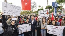 Mersin'de 29 Ekim Cumhuriyet Bayramı'nda Bayrak Yürüyüşü'nden kareler