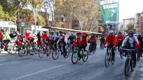 İzmit Belediyesi'nden 29 Ekim'de bisiklet korteji