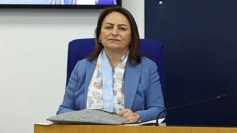 CHP'li Müzeyyen Şevkin: 2023’te 111 bin 576 işyeri kapandı, Ticaret Bakanlığı ne yapıyor?