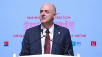 İYİ Parti'den istifa eden Ümit Özlale CHP'ye katılıyor