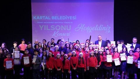 Kartal Belediyesi Sanat Akademisi öğrencilerinden yıl sonu konseri