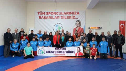 İzmit Belediyespor Güreş Okulu eğitimlerine başladı