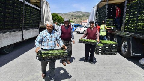 Ankara Büyükşehir Belediyesi 2024'te de yerli üreticinin yüzünü güldürdü