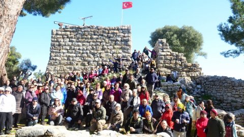 Bodrum Belediyesi'nin kültür ve doğa gezileri başladı