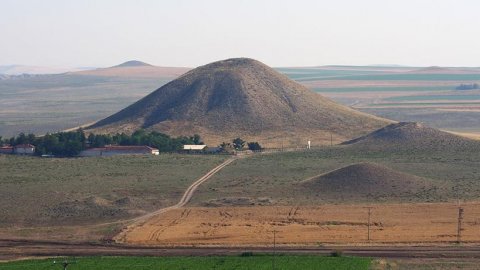 Ankara Büyükşehir Belediyesi tümülüsleri görünür hale getirmek için harekete geçti