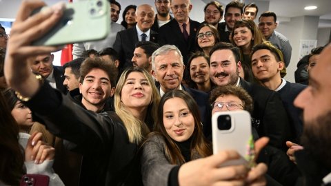 Mansur Yavaş Genç Akademi Bahçelievler’in açılışını yaptı