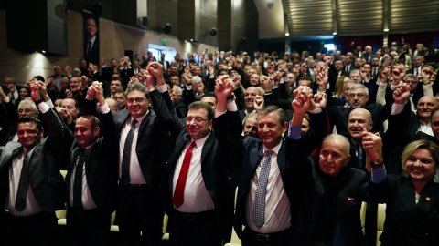 Ekrem İmamoğlu cumhurbaşkanlığı yol haritasını açıkladı