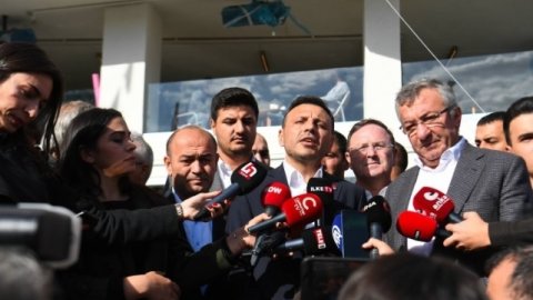 Özgür Çelik, Ekrem İmamoğlu’na yapılan tehditleri paylaştı: İktidarın şirazesi tamamen kaydı